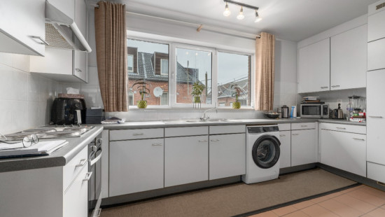 Stationsstraat - 95 - - 9280