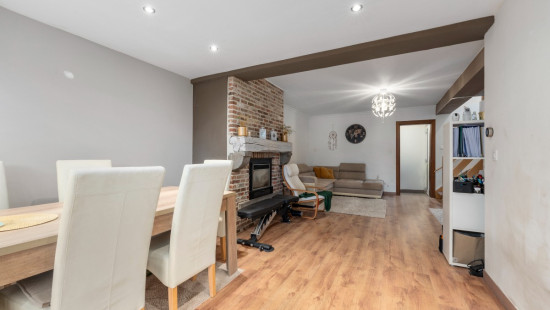 Stationsstraat - 95 - - 9280