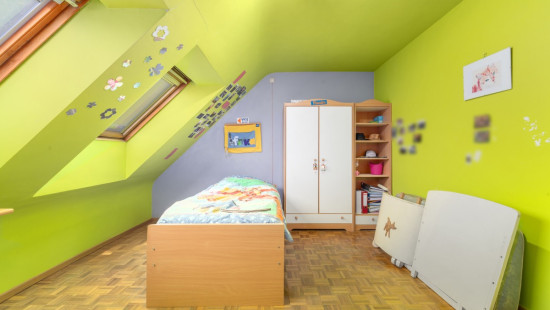 Stationsstraat - 93 - - 9280