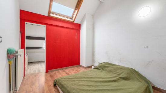 Stationsstraat - 95 - - 9280