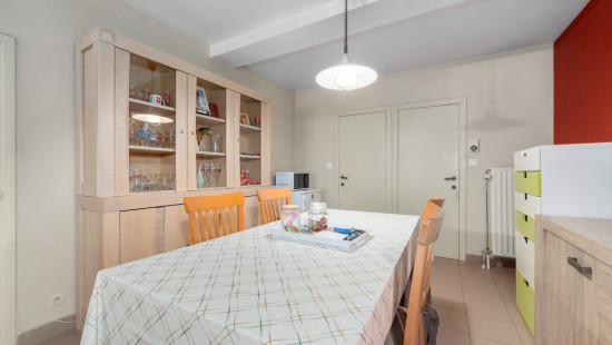 Stationsstraat - 95 - - 9280