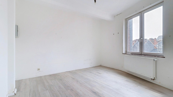 Rue de Namur - 2 - 5 - 1400