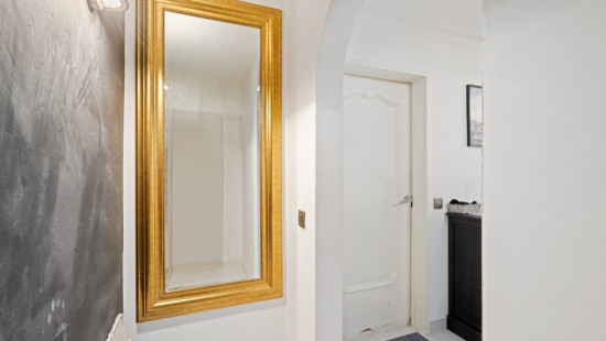 Antwerpsesteenweg - 173 B - - 2070