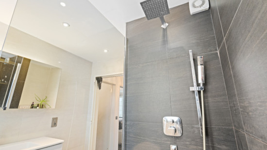 Antwerpsesteenweg - 173 B - - 2070