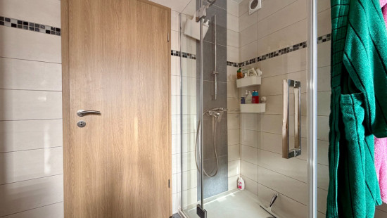 rue haute - 45 - 11 - 4100