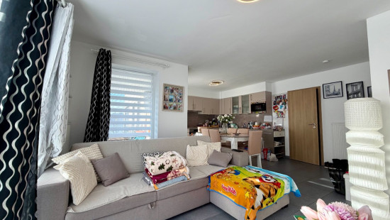 rue haute - 45 - 11 - 4100