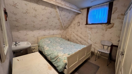 Dadizeelsestraat - 141 & 143 - - 8890