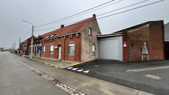 Dadizeelsestraat - 141 & 143 - - 8890