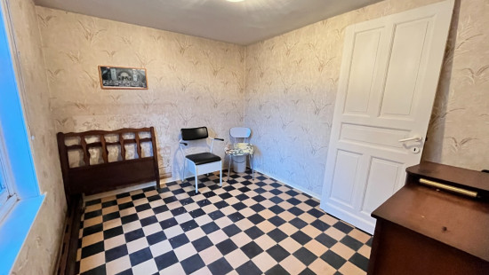 Dadizeelsestraat - 141 & 143 - - 8890