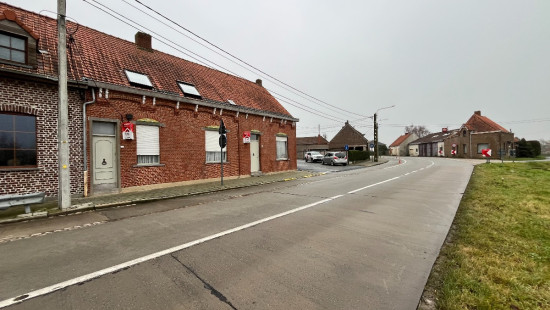 Dadizeelsestraat - 141 & 143 - - 8890