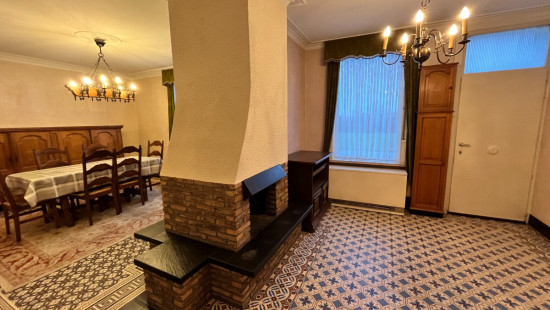 Dadizeelsestraat - 141 & 143 - - 8890