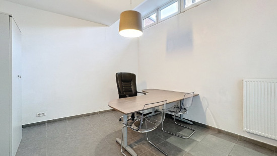 Rue Joseph Wauters - 20 - rez - 4300