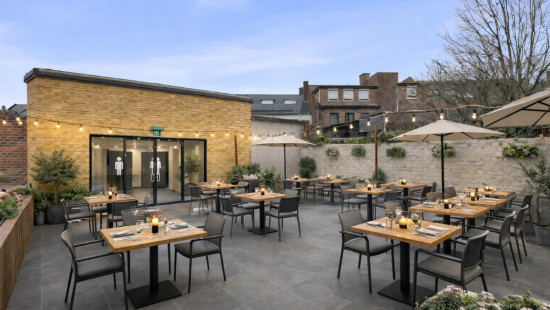 Hogeweg - 84 - - 9320