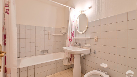 Avenue Gabriel Emile Lebon - 86 - - 1160