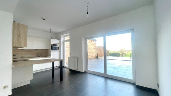 Roeselarestraat - 65 - - 8980