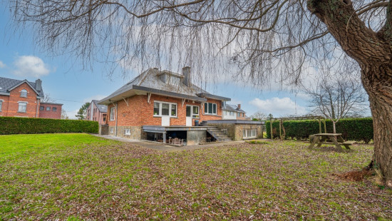 Rue Solvay - 25 - - 4100