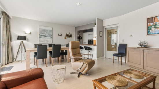 Lucionplein - 4 - 0301 - 8670