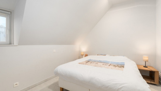 Albert I laan - 245 05.02 - Stuart - 8620