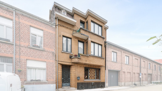 Nederwijk - 92 - - 9400