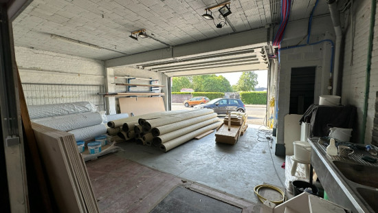 Komenstraat - 127 - - 8940