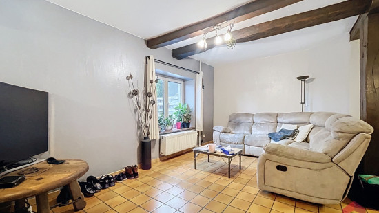 Place Félix Moinil - 275 - - 5300