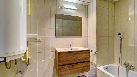 Henri Caronstraat - 21 - - 1560