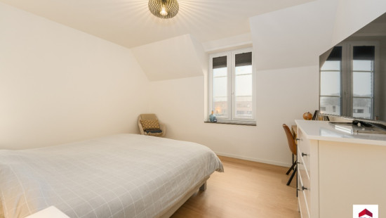 Steenstraat - 102 - - 8760