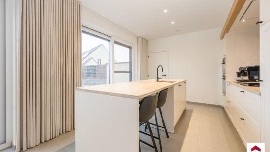 Steenstraat - 102 - - 8760