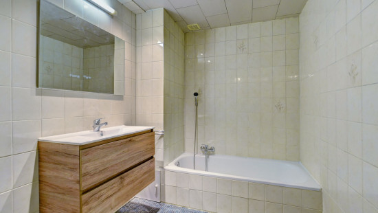 Henri Caronstraat - 21 - - 1560