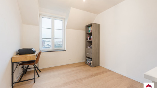 Steenstraat - 102 - - 8760