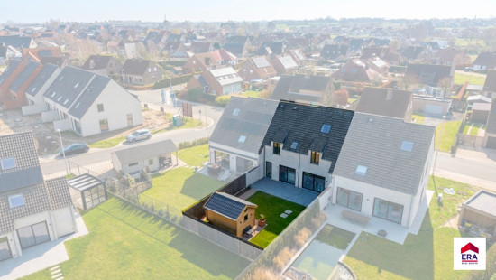 Steenstraat - 102 - - 8760