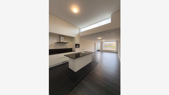 Komenstraat - 70 - - 8940