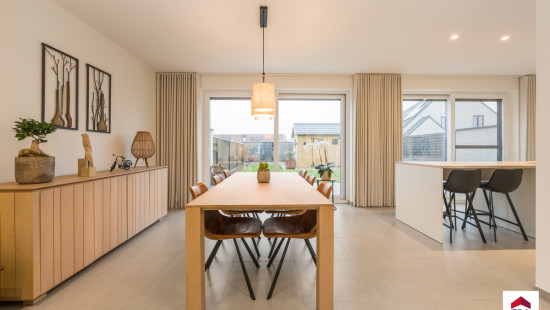 Steenstraat - 102 - - 8760