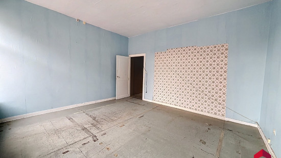 Rue Wouters - 68 - - 5300