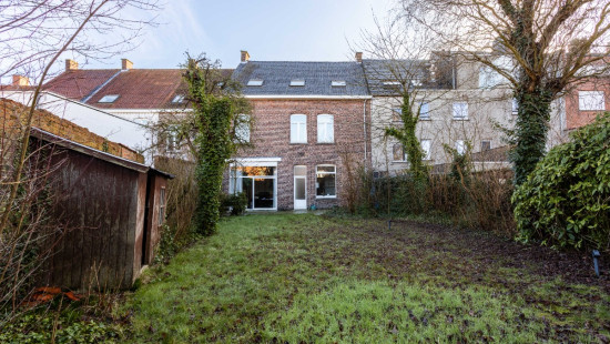 Burgemeester Vandenbogaerdelaan - 18 - - 8870