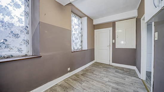 Chaussée de Theux - 71 -73 - - 4802