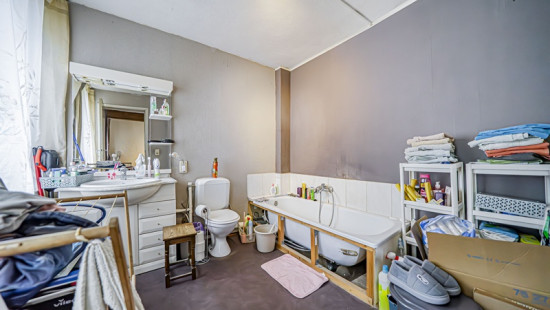 Chaussée de Theux - 71 -73 - - 4802