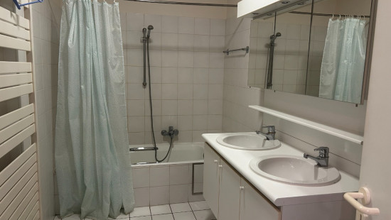 Sint Denisplaats - 6 - 0302 - 8630