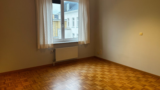 Sint Denisplaats - 6 - 0302 - 8630