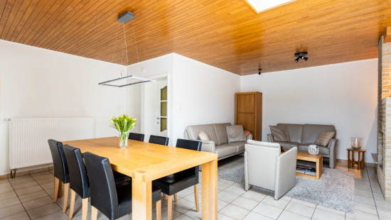 Hazewindstraat - 18 - - 8540