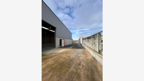 Nijverheidslaan - 14F - - 8890