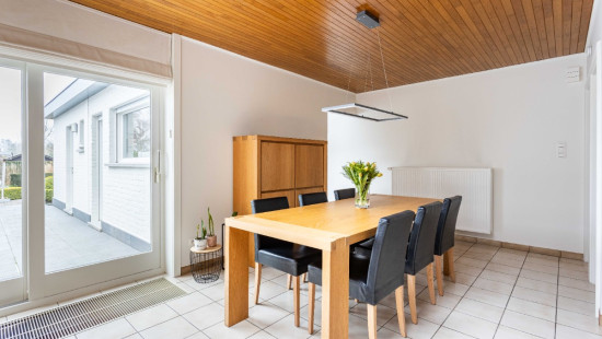 Hazewindstraat - 18 - - 8540