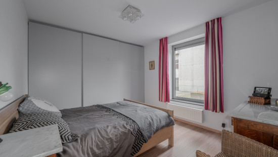 Quai Sainte Barbe - 1 - - 4020