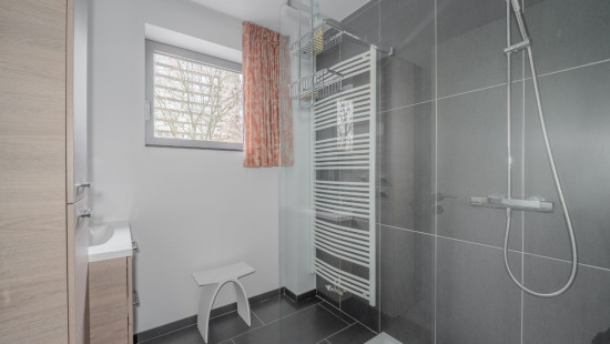 Quai Sainte Barbe - 1 - - 4020