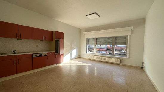 Rue du Faubourg - 20 - - 7780