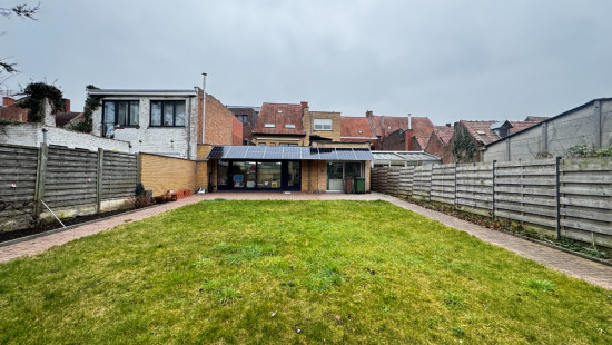 Rue du Faubourg - 20 - - 7780