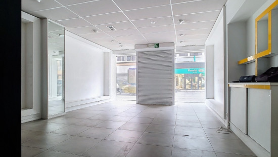 Rue Neuve - 13 - rez - 4500