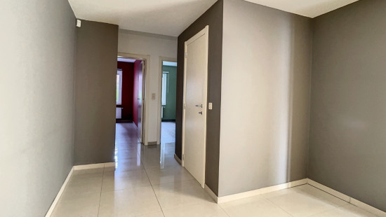 Quai de Compiègne - 28 - 3 - 4500