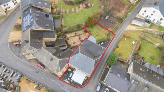 Rue Warlomont - 7 - - 6824