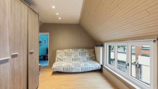 Bunderstraat - 8 - - 9290